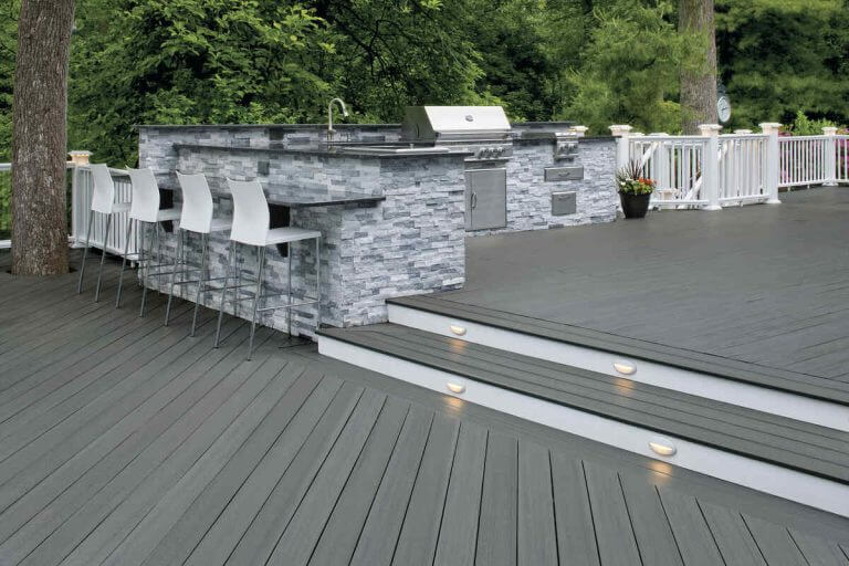 _What Is The Difference Between A Deck And A Patio (1)