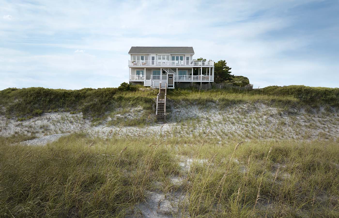TimberTech PVC deck on beach home