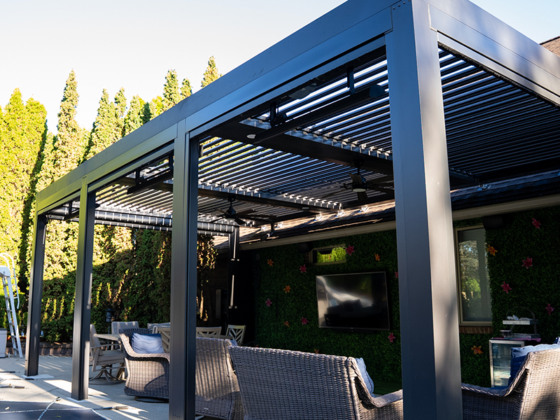 Roof-mounted pergola attached to home in Michigan